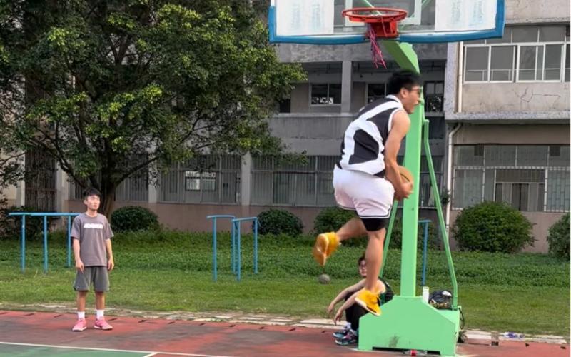 勝利鞏固了
